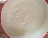 A picture of step 11 of Triple layer baked cheese cake.