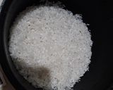 Foto langkah ke 2 dari resep Nasi kuning magic com simple.