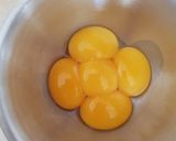 Foto del paso 3 de la receta: Yemas de Santa Teresa 🥚🥚