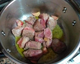 Foto del paso 3 de la receta: Ternera en salsa de especias y guisantes