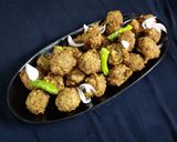 A picture of step 6 of Dalwada (green moong dal vada).