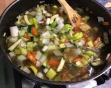 Une image de l'étape 13 de Soupe de légumes au bouillon de crevettes black tiger.