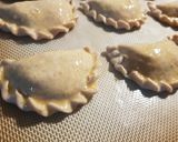 Foto del paso 8 de la receta: Empanadas semi integrales rellenas de proteína de soja