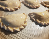 Foto del paso 8 de la receta: Empanadas semi integrales rellenas de proteína de soja