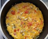 Foto del paso 3 de la receta: OMELETTE CON HONGOS PORTOBELLO, TOMATE Y QUESO! 😍