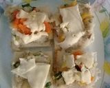 A picture of step 2 of Mini Bread Pizza.