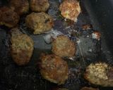 Foto del passaggio 3 della ricetta Polpette al forno