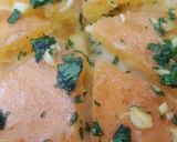 Foto langkah ke 5 dari resep Garlic cheese bread viral.