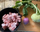 Hình bước làm 1 của món Thịt kho su hào
