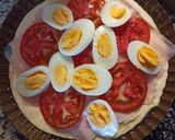 Foto del paso 3 de la receta: Torta de masa licuada con fiambre, huevo y tomate