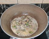 A picture of step 2 of Boiled egg fry.