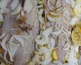 Foto del paso 7 de la receta: Lenguado Meunière al horno con patata panadera