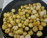 રોસ્ટેડ મખાના (Roasted Makhana Recipe In Gujarati) રેસીપી સ્ટેપ1ફોટો