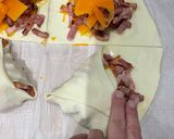 Une image de l'étape 5 de Triangles fourrés au Lardons et à la Mimolette.