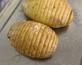 A picture of step 2 of Hassleback Potato.