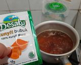 Foto langkah ke 1 dari resep Jamu Kunyit Asem Segar "Desaku".