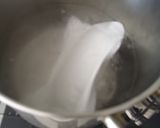 Foto del passaggio 2 della ricetta Polentine di spinaci e cotechino