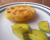 Foto del paso 3 de la receta: Arepa rellena de calabacín y aguacate🥑🍘🥗