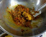 A picture of step 2 of Paneer Bhurji.