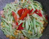 Foto langkah ke 3 dari resep Tumis Labu Siam Udang.