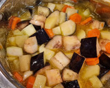 Foto del paso 6 de la receta: Crema de berenjenas, calabacín, patatas y zanahorias