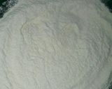 A picture of step 1 of Banana cake.