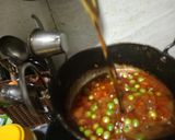 A picture of step 2 of Thumsup maggi.