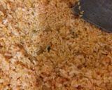 Foto langkah ke 3 dari resep Nasi goreng gulung spesial.