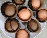 Foto langkah ke 10 dari resep Cupcake Coklat Strawbery.