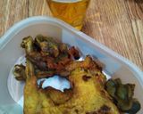 Foto langkah ke 4 dari resep Ayam Goreng Kuning.