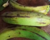 A picture of step 1 of Pepper plantain chips.