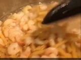 مكرونه الروبيان بالصلصة البيضه