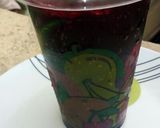A picture of step 1 of Two ingredients carbonated zobo drink.