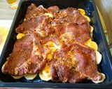 Fűszeres tarja vele sült burgonyával recept fázis 4 fotója