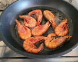 Foto del paso 2 de la receta: Pimientos rellenos de merluza y rape