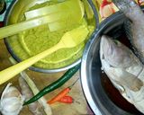 Foto langkah ke 3 dari resep Ikan Kerapu Cabai Hijau Panggang Teflon.