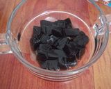 Foto langkah ke 3 dari resep Es Cincau Susu.