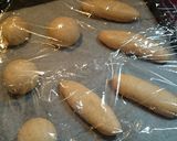 Foto langkah ke 6 dari resep Hot dog & hamburger buns (1x proofing).