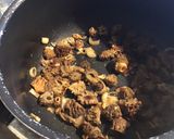Une image de l'étape 3 de Velouté au foie gras et morilles fraîches.