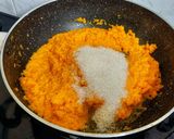 A picture of step 4 of Gajar Ka Halwa.