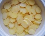 Burgonyasaláta ecetesen recept fázis 4 fotója