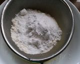 A picture of step 1 of Rabdi cupcake.