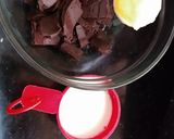 A picture of step 8 of 3⭐Ingredients Chocolate Cake.