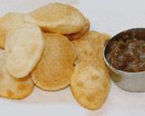 A picture of step 4 of Pani Puri.