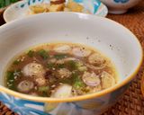 Hình bước làm 4 của món Cơm nhà với hai món từ gà