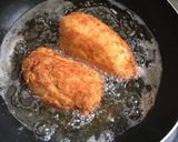 Foto langkah ke 5 dari resep Chicken Cordon Bleu.