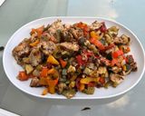 Une image de l'étape 22 de Poulet mariné grillé aux poivrons et courgette.