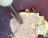 Foto del paso 1 de la receta: Mousse de 🍓🍓🍓🍓🍓 frutillas o fresas, fácil, rápido (10 minutos)y riquísimo. Apto Keto 😜😜😜