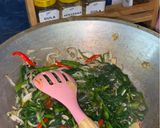 Foto langkah ke 6 dari resep Cah Kangkung ala Restauran.