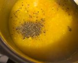A picture of step 2 of Corn soup.